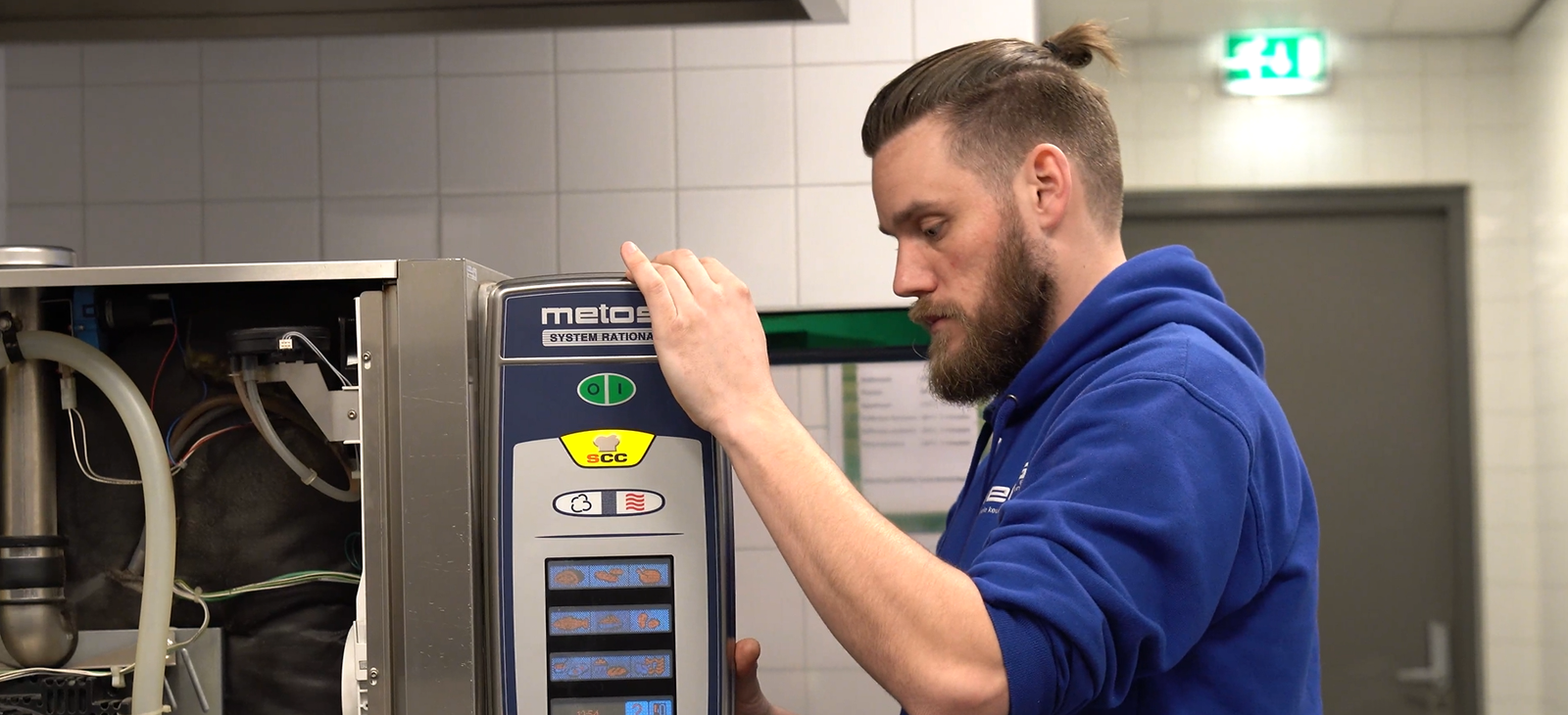 Benieuwd hoe het is om als servicemonteur voor Metos te werken?